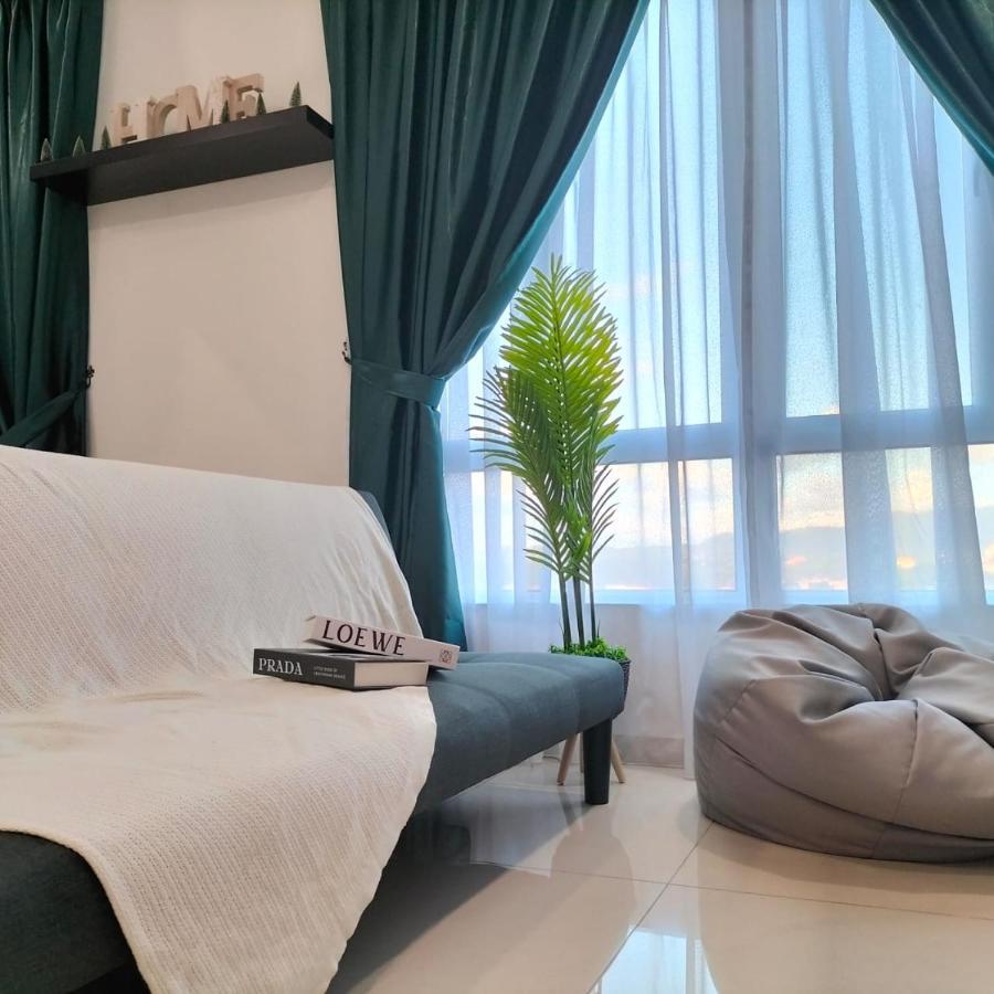 Mahkota Valley Apartment Indera Mahkota Kuantan#Netflix Luaran gambar